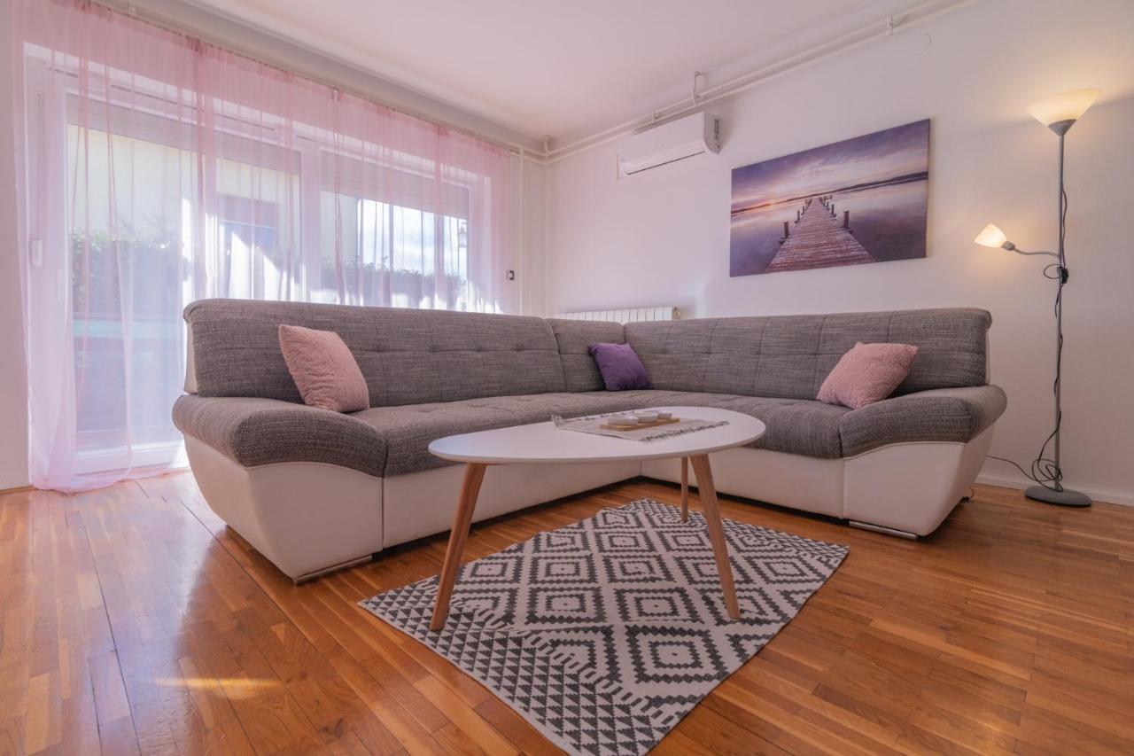 Apartman Monte Grande Pula Exterior foto